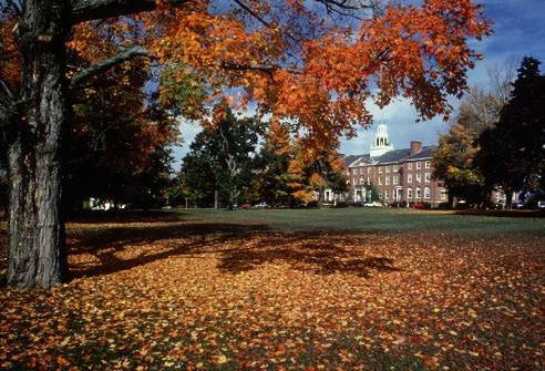 Du học Mỹ bằng học bổng Đại học Colby-Sawyer năm 2011-2012